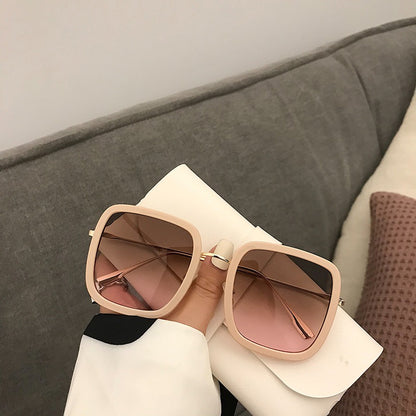 Large frame square sunglasses for ladies, elegant driving, long face sunglasses, trendy and UV protection - Veloura