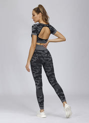Women Seamless Yoga Set Gym Clothing Sport Set Tracksuit Leopard Backless Top Fitness Leggings Sportwear by eprolo